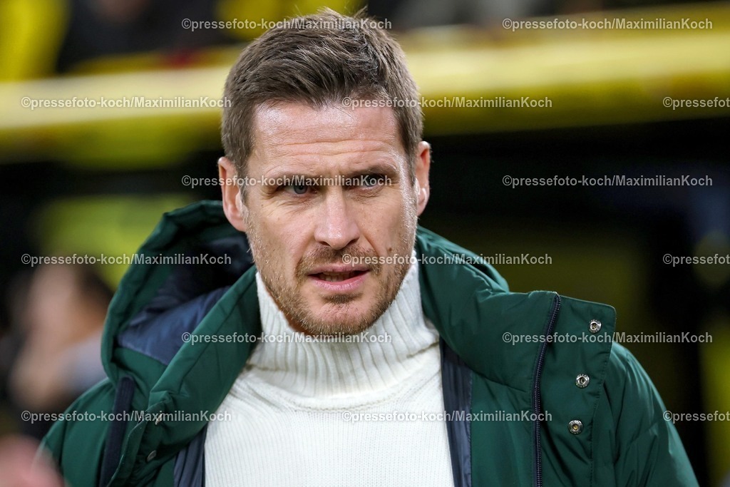 BVB19122501008 | 19.12.2025, Fußball, Borussia Dortmund - Borussia Mönchengladbach, 1. Fußball Bundesliga, 15. Spieltag, Signal Iduna Park, Saison 2025 2026: Sportdirektor Sebastian Kehl (BVB #sk)  DFB regulations prohibit any use of photographs as image sequences and or quasi-video.