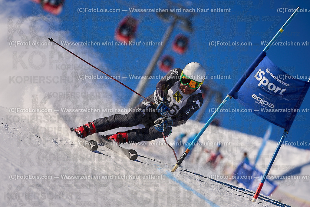 ALP3059_MASTERS-Cup_GS-B Herrn_Bauer Walter | (C)FotoLois.com, Alois Spandl. FIS Masters-Cup Wildschönau, Giant Slalom auf der Piste Schatzberg GS, Siegerehrung auf dem Dorfplatz Niederau, Sa 13. Januar 2024.