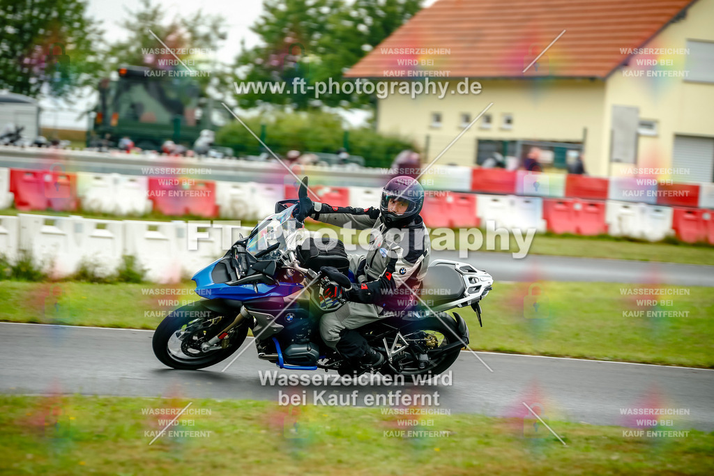 VBK-4147 | Hier findet Ihr Bilder von Touristenfahrten auf der Nürburgring Nordschleife oder von anderen Veranstaltungen die ich besucht habe. Viel Spass beim Durch Schauen 