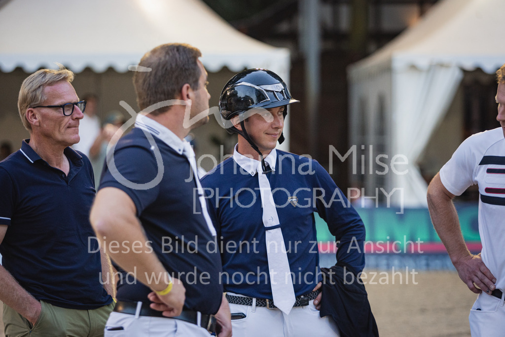 230909_OWLCh_TeamTrophy-706 | Deine schönsten Turniermomente als professionelle Fotos! Entdecke hochwertige Pferdesport-Fotografie im Online-Shop. Jetzt Fotos finden & bestellen!