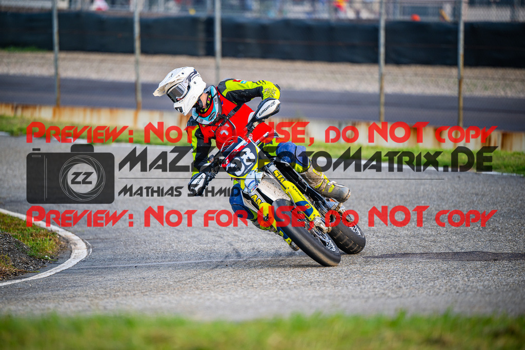 MaZZes_FotoMatrix_231015_3381 | S2