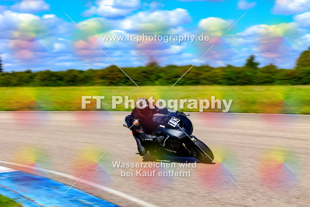 _OUR6402 | Hier findet Ihr Bilder von Touristenfahrten auf der Nürburgring Nordschleife oder von anderen Veranstaltungen die ich besucht habe. Viel Spass beim Durch Schauen 