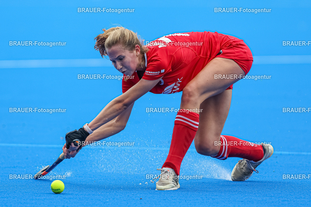 Crefelder HTC und HC Essen  | Krefeld, Deutschland 10.09.2022, , 

 2. Bundesliga Spiel der Damen zwischen Crefelder HTC und HC Essen auf der Gerd Wellen Hockeyanlage am 10. September 2022 in Krefeld.

(Foto: BRAUER-Fotoagentur)
 