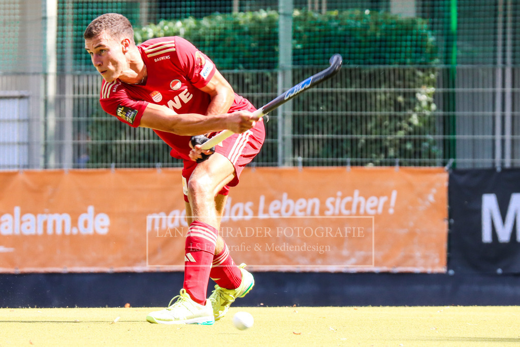 HERREN BUNDESLIGA Rot-Wei_ K_ln - Crefelder HTC 07.09.24 K_ln-020 | lanaschraderfotografie - Realisiert mit Pictrs.com
