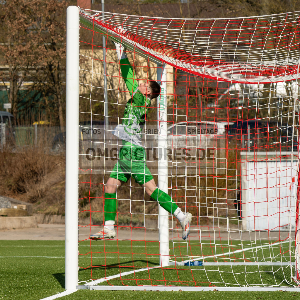 _OMG3597 | www.omgpictures.de, Sportfotograf, Verein, Fotograf, Baden Württemberg, Stuttgart, Heilbronn, omgpictures, Spieltag,  - Realisiert mit Pictrs.com