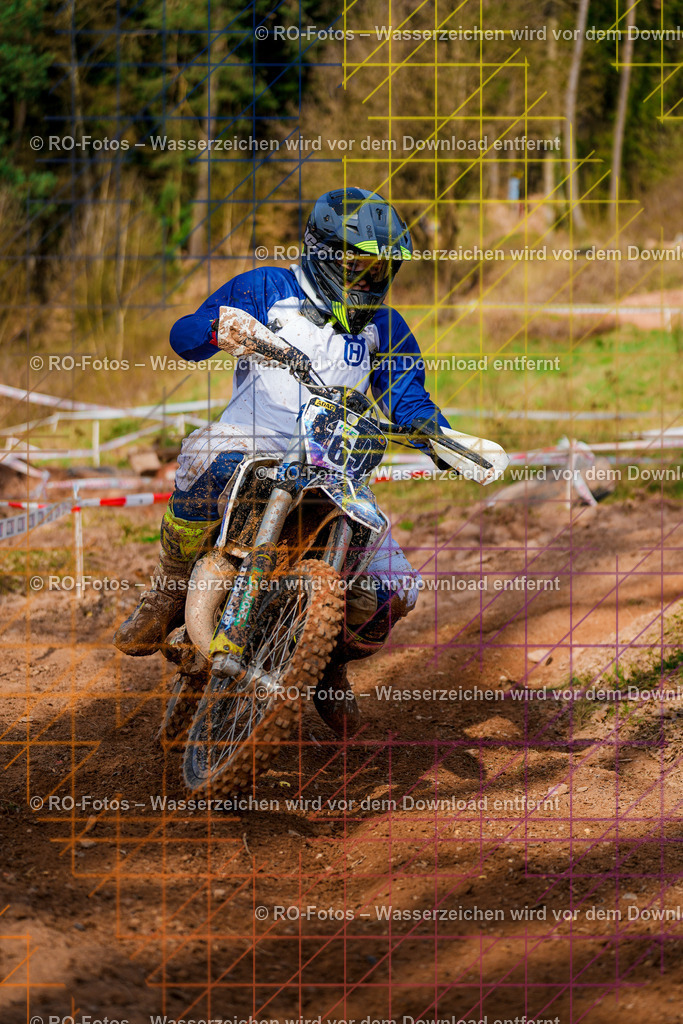 1 2 Lauf Mernes-330 | Sportfotografie von RO-Fotos: Motorsport, Motocross, Enduro, Laufveranstaltungen und Triathlon. Professionelle Fotos von Sportlern und Events. - Realisiert mit Pictrs.com