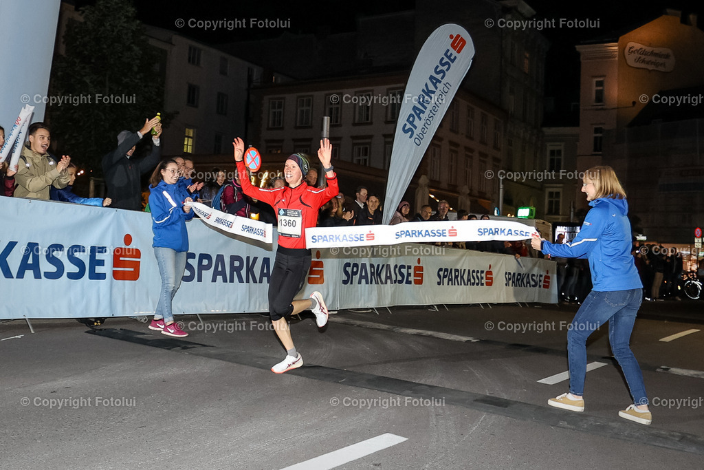 A-BINDER_20220922_0058 | LINZ,  AUSTRIA,22.Sept. 2022 - Night Run, Image shows Night Run.
Photo: Sportmediapics.com/ Manfred Binder