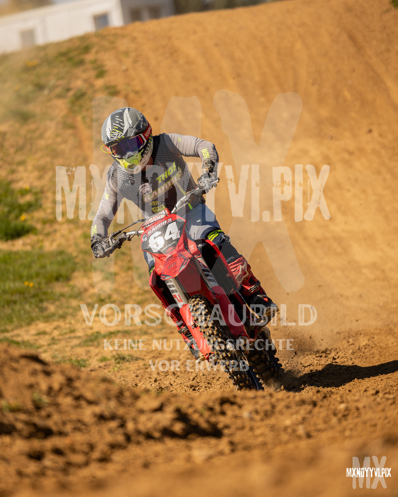 866A3380 | mxndyyvipix