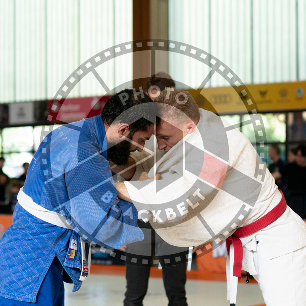 20240915PBB0901 | Athletes compete during the Grappling Industries’ grappling and Brazilian jiu-jitsu competition in Berlin, on September 15, 2024.