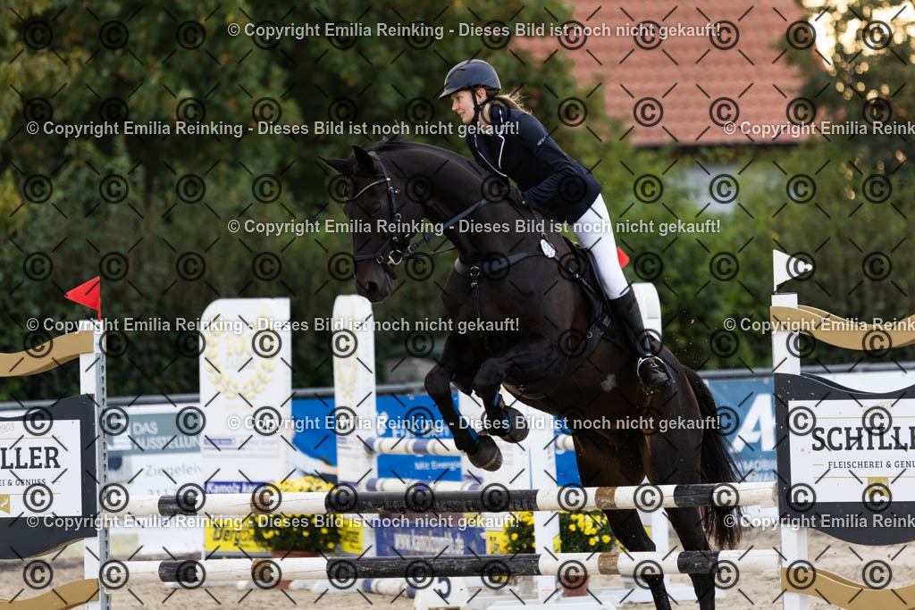 CL5A3075 | Emilia Reinking Fotografie - Realisiert mit Pictrs.com