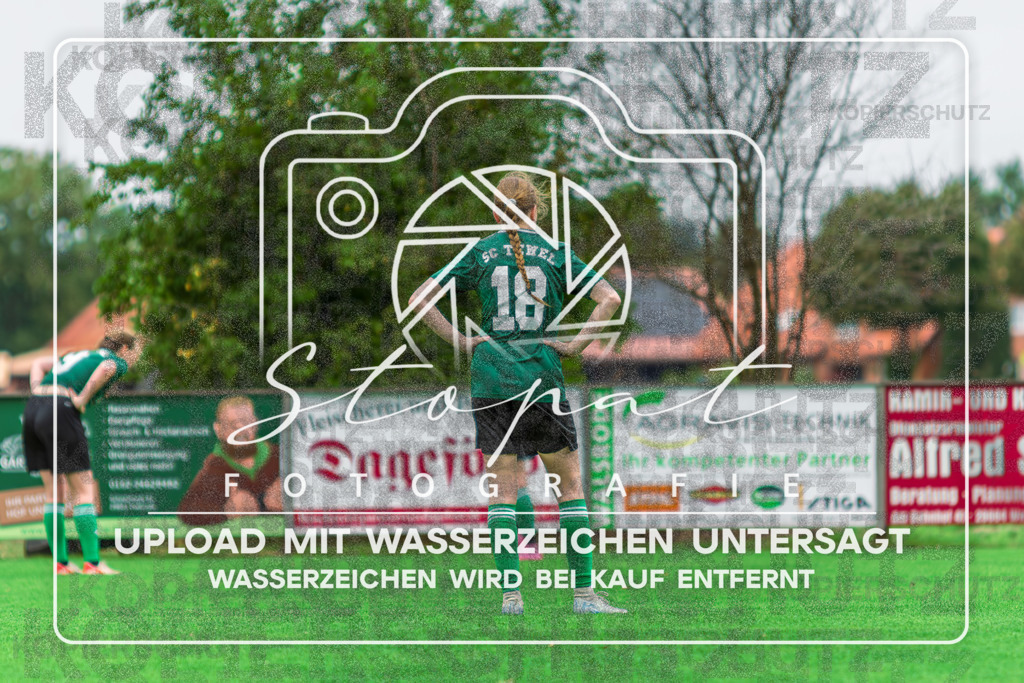 SGFSCT-1025 | Natalie Kroh (SC Tewel #18) beim Damen Kreisliga HK/CE Spiel zwischen SG Fulde und SC Tewel im Fulder Zentralstadion, Fulde (Simon Paul Stopat) - Realisiert mit Pictrs.com