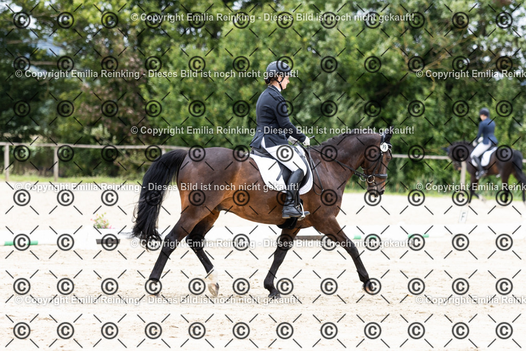 CL5A3277 | Emilia Reinking Fotografie - Realisiert mit Pictrs.com