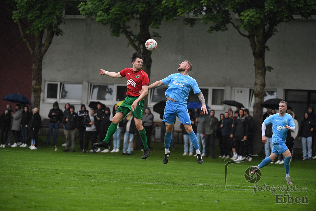 BV Bockhorn-SG FriPe | Relegation zur Kreisliga; BV Bockhorn (weiß)-SG FriPe (rot) am 05.06.2025 in Oldenburg/Ofenerdiek (Lagerstraße), Photo: Philip Eiben 2025 - Realisiert mit Pictrs.com