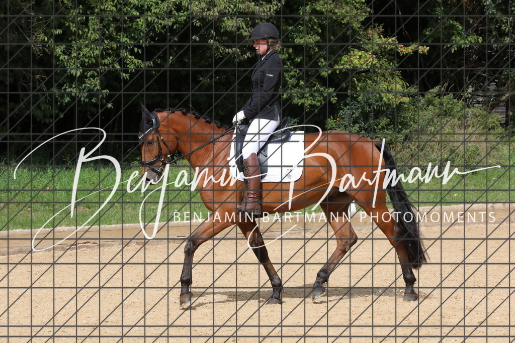 AZ2A2604 | Benjamin Bartmann Photomoments