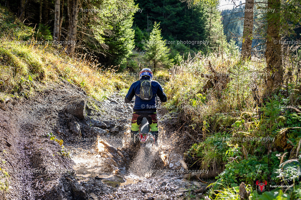 fuernholzer_251026-C1-206 | Fotografische Impressionen von der Red Stag Enduro Extreme by fuernholzer-photography.com. Endurosport in Österreich fotografisch festgehalten von fuernholzer. Auftragsfotografie für Private, Gewerbefotos und Industriefotografie. Eventfotografie, Sportfotografie und Motorsportfotografie. Anbieter von Fotoworkshops, Fototraining, fotografischen Vorträgen und Fotoseminaren.