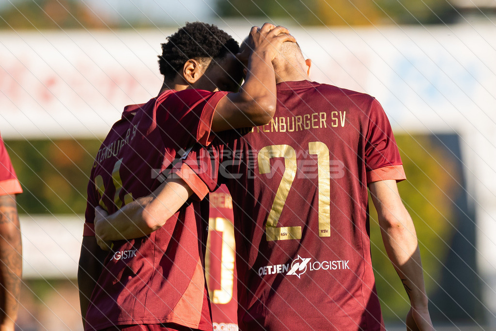20250928_Picselweb-Fotografie_1R3_2587 | Spielszenen aus dem Spiel VfL Güldenstern Stade - Rotenburger SV. Ergebnis 0:3 - Realisiert mit Pictrs.com