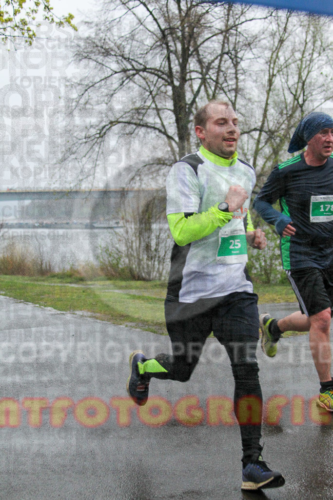 220331_1926_EV4_9771 | Sportfotografie im Rhein-Sieg Kreis, Köln, Bonn, NRW, Rheinland Pfalz, Hessen, etc. Unser Tätigkeitsfeld umfasst den Laufsport vom Volkslauf über den Marathon, Duathlon, Triathon bis zum Ultralauf wie Kölnpfad Ultra oder Schindertrail.