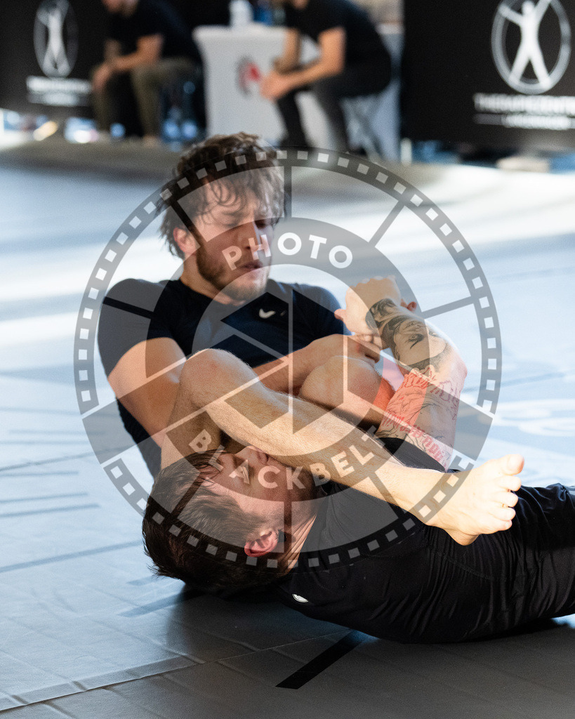 20251129PBB7076 | Fighters compete during the luta livre competition ILLCS XI winter edition on November 29, 2025 in Hannover, Germany.