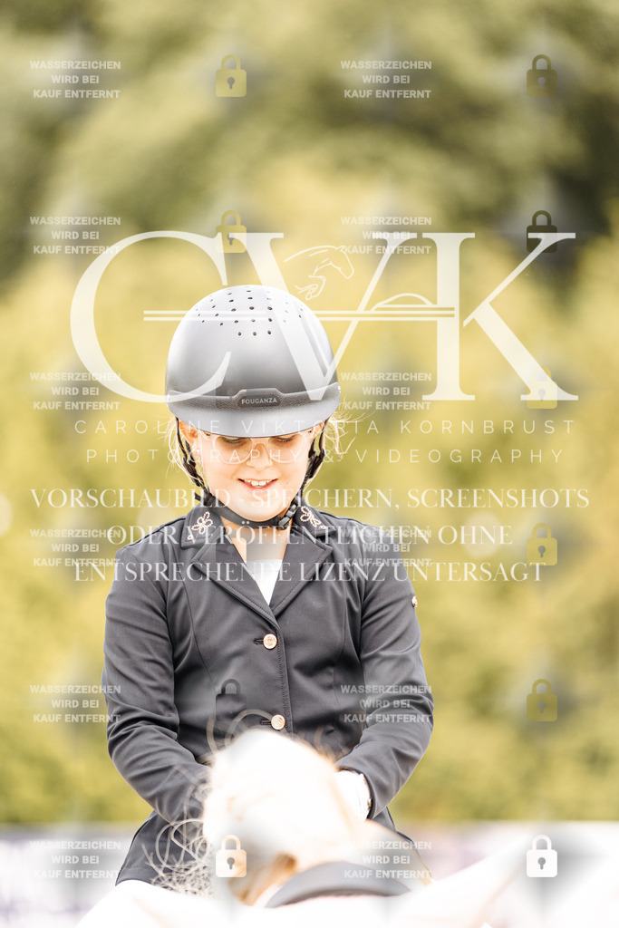 CK907238 | Turnierfotografie Pferdefotografie Trier Rheinland-Pfalz Pferdesport Reitsport Tierfotografie Sportfotografie Pferdevideo Pferdevideografie Equestrianvideography equestrianphotography  - Realisiert mit Pictrs.com