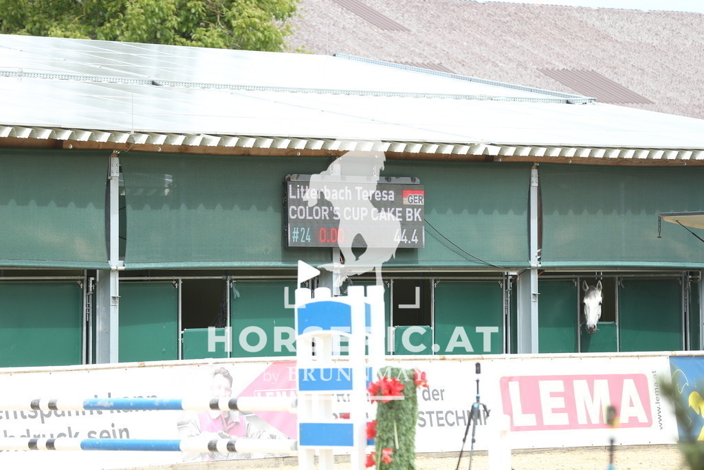 DL2Q5949 | Willkommen bei Brunnmayr - Design & Fotografie – Ihrem Spezialisten für Reitturniere und Pferdeveranstaltungen in Oberösterreich, Salzburg und Bayern! Seit über 17 Jahren sind wir leidenschaftlich dabei.