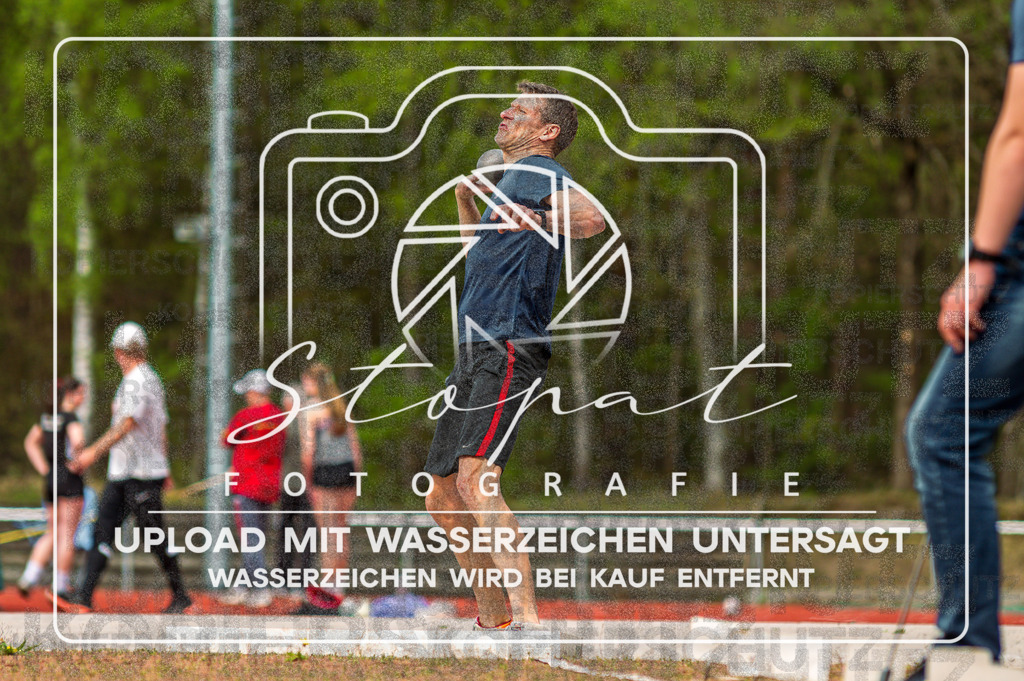 KMHK-1101 | Kreismeisterschaften Leichtathletik-Wurf Heidekreis 2026 im Boehmewaldstadion, Soltau (Simon Paul Stopat) - Realisiert mit Pictrs.com