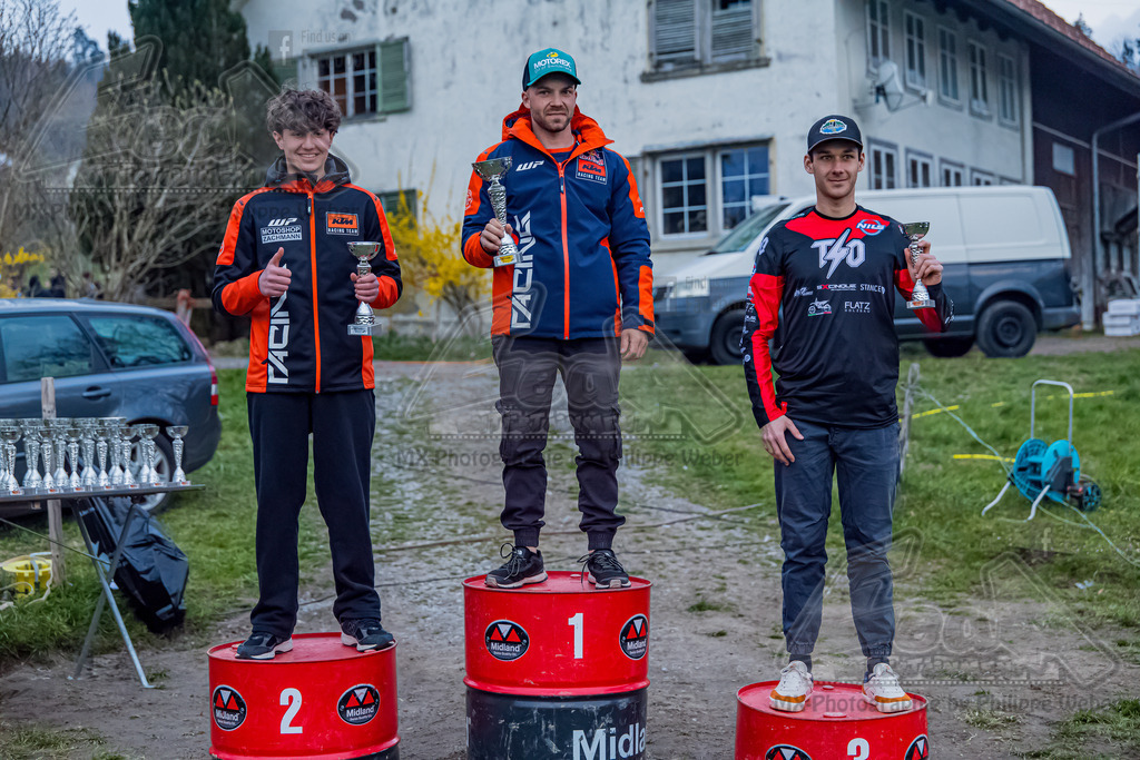 Podest NAM MX2 Expert Sieger Pascal Zemp P2 Dean Engesser P3 Andre Fleisch | EeaA-Entertainment fotografiert für den SAM - Schweizerischer Auto- und Motorradfahrer-Verband und das Motor Journal in der Sparte Motocross, MX Photographie, Schweiz, SAM, MXRS, Swiss MX Network, Motocross Fotografie, MX Fotografie, Fotograf, Photographi