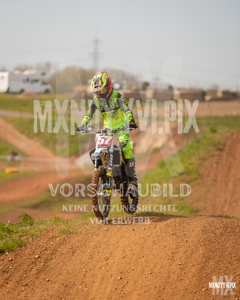 866A3935 | mxndyyvipix
