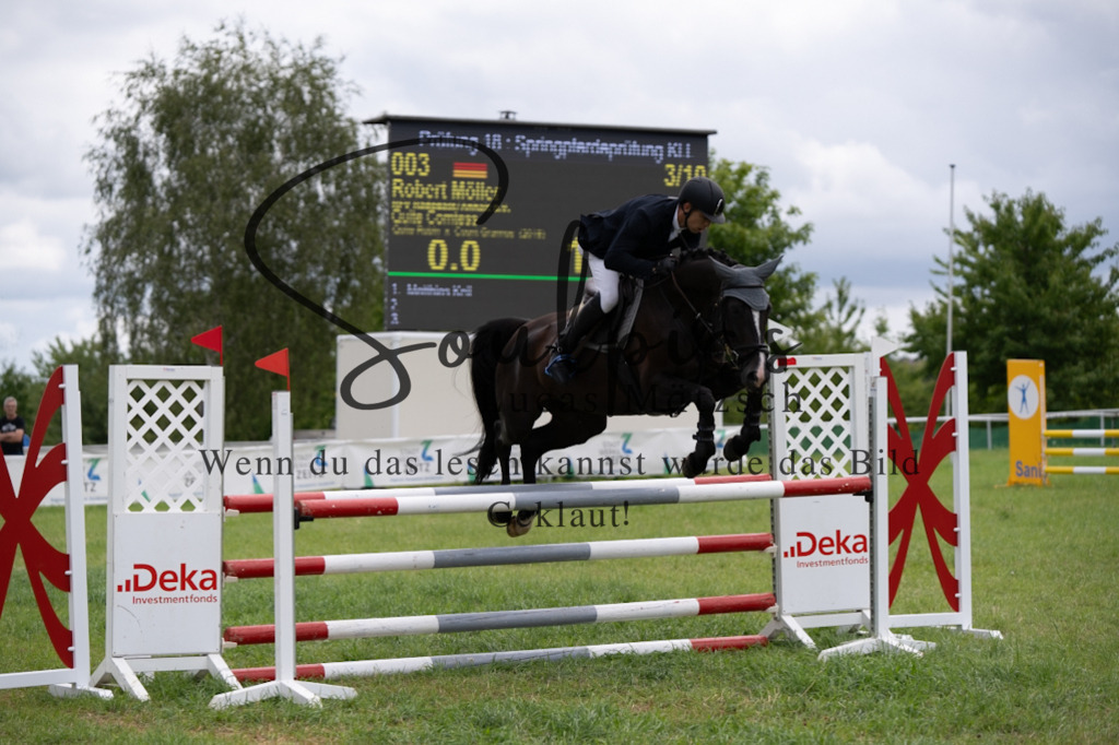 A7V04089 | Turnier/Reitfotograf