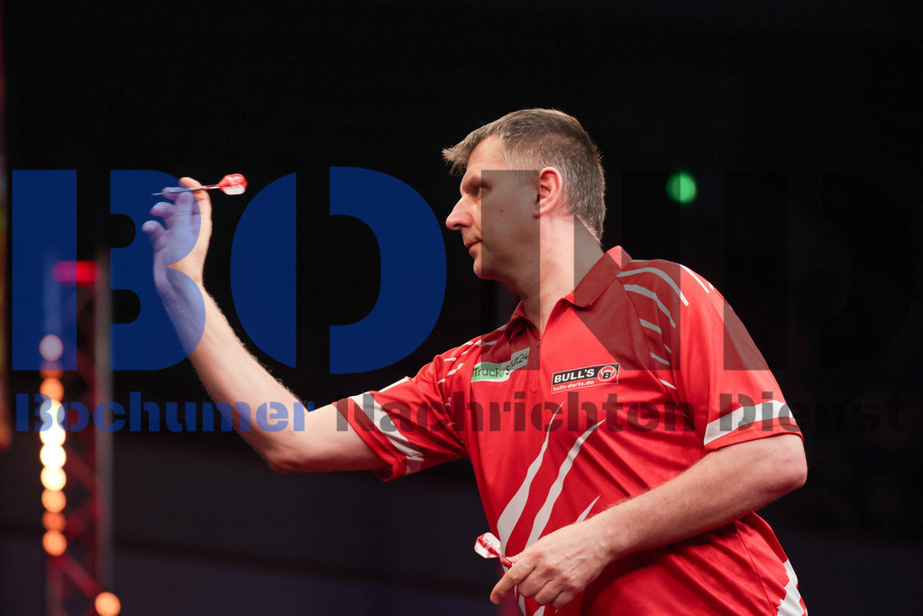  28.10.2023 - 
 | Sebastian Sendlak / Bochumer Nachrichtendienst (BOND) - PDC European Darts Championship: Achtelfinale - Realisiert mit Pictrs.com