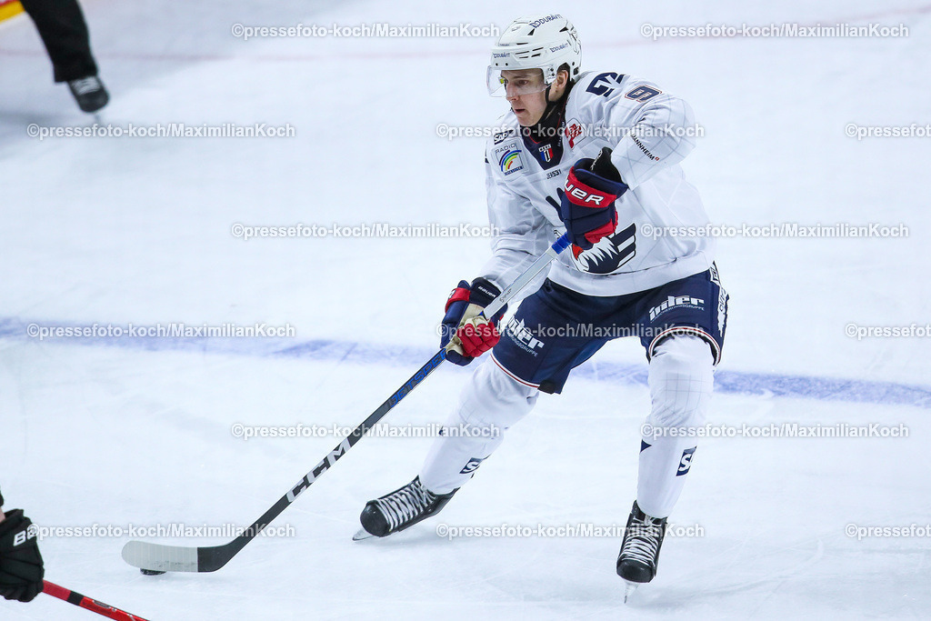 KoeDEL08032402126 | 08.03.2024, Köln, Eishockey, Penny DEL, 52. Spieltag, Lanxess-Arena, Kölner Haie - Adler Mannheim: Leon Gawanke (Adler Mannheim)