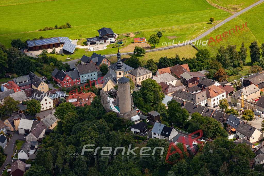 Aktuelles Luftbild von Burg Thierstein Kauf mit Lizenz / Bildrechten möglich- Die Luftaufnahme wurde 2021 mittels UL-Flugzeug erstellt ( keine Drohne ) - hochauflösende Kamera-Systeme von  Canon -Beste Qualität - Für grossformatige Ausdrucke geeignet. Die Geschenkidee !