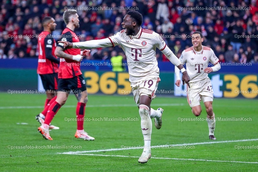 UCL11032501103 | 11.03.2025, Fußball, UEFA Champions League, Bayer 04 Leverkusen - FC Bayern München, Achtelfinale Rückspiel, BayArena, Saison 2024 2025: Torjubel nach dem 2:0 durch Torschütze Alphonso Davies (FC Bayern #19)DFB regulations prohibit any use of photographs as image sequences and or quasi-video.