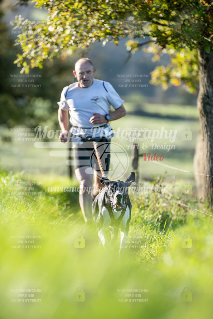 MompixPhotography_20TSB_E3_Run-1 | PayLife