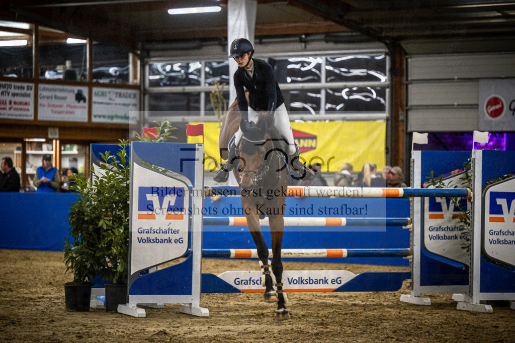 DOS_0904 | Entdecke hochwertige Reitturnierfotos von Foto Oger. Professionell, emotional und authentisch – jetzt Lieblingsmomente im Shop bestellen.Deutschlandweite Turnierfotografie. - Realisiert mit Pictrs.com