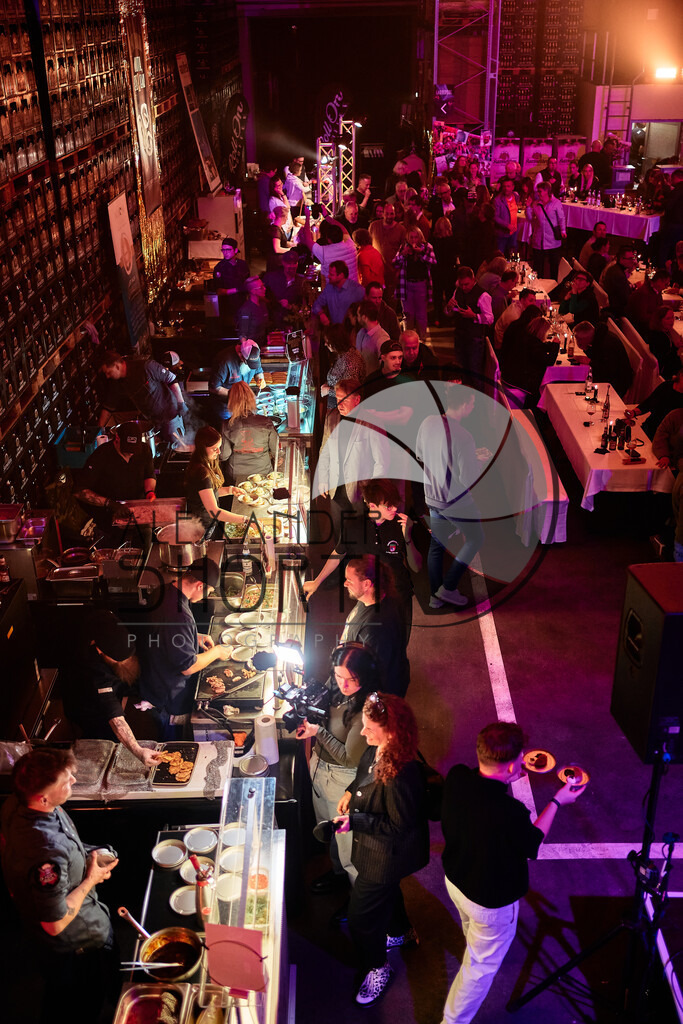 058_RC_OMEE_2025_05StationTeam_DRH08379 | alexandershorti - Realisiert mit Pictrs.com