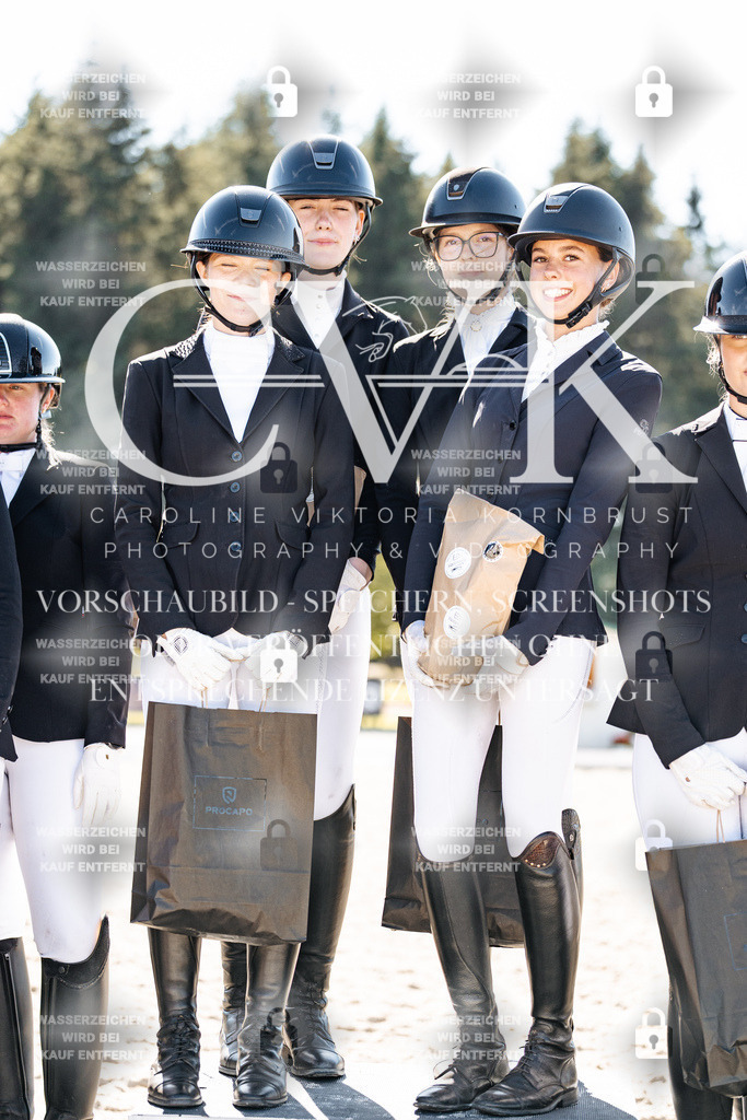 CK905447 | Turnierfotografie Pferdefotografie Trier Rheinland-Pfalz Pferdesport Reitsport Tierfotografie Sportfotografie Pferdevideo Pferdevideografie Equestrianvideography equestrianphotography  - Realisiert mit Pictrs.com