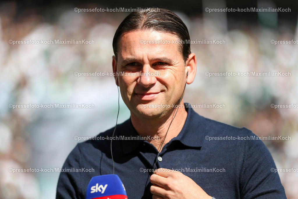 BMG14092402081 | 14.09.2024, 1. Fußball Bundesliga, Borussia Mönchengladbach - VfB Stuttgart, Borussia-Park, Saison 2024 2025: Cheftrainer Gerardo Seoane (Bor. Mönchengladbach Trainer)DFB regulations prohibit any use of photographs as image sequences and or quasi-video.