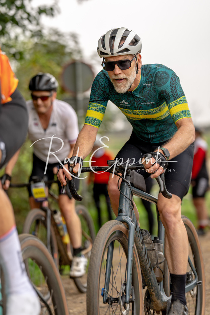 Ralf Eppink Photography 20251011_DSC00934 | Sportfotografie, Eventfotografie, Porträtfotografie, Radsport Fotograf, Triathlon Fotograf, Düsseldorf Fotograf, Köln Fotograf, Actionfotografie, Teamfotografie, Peoplefotografie, Business Portraits, Veranstaltungsfotografie, Reportagefotografie - Realisiert mit Pictrs.com