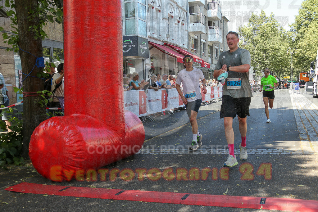 250621_1150_EX1_4154 | Sportfotografie im Rhein-Sieg Kreis, Köln, Bonn, NRW, Rheinland Pfalz, Hessen, etc. Unser Tätigkeitsfeld umfasst den Laufsport vom Volkslauf über den Marathon, Duathlon, Triathon bis zum Ultralauf wie Kölnpfad Ultra oder Schindertrail.