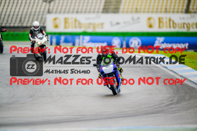 MaZZes_FotoMatrix_240521_6007705_6117 | INST