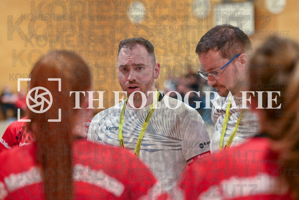 GER, SG Maulburg/Steinen - TuS Helmlingen, Frauen-Handball, Oberliga Suedbaden, 19. Spieltag, Saison 2024/2025, 23.03.2025 | Team SGMS mit Andre LeuchtmannGER, SG Maulburg/Steinen - TuS Helmlingen, Frauen-Handball, Oberliga Suedbaden, 19. Spieltag, Saison 2024/2025, 23.03.2025Foto: TH Fotografie/Thomas Hess