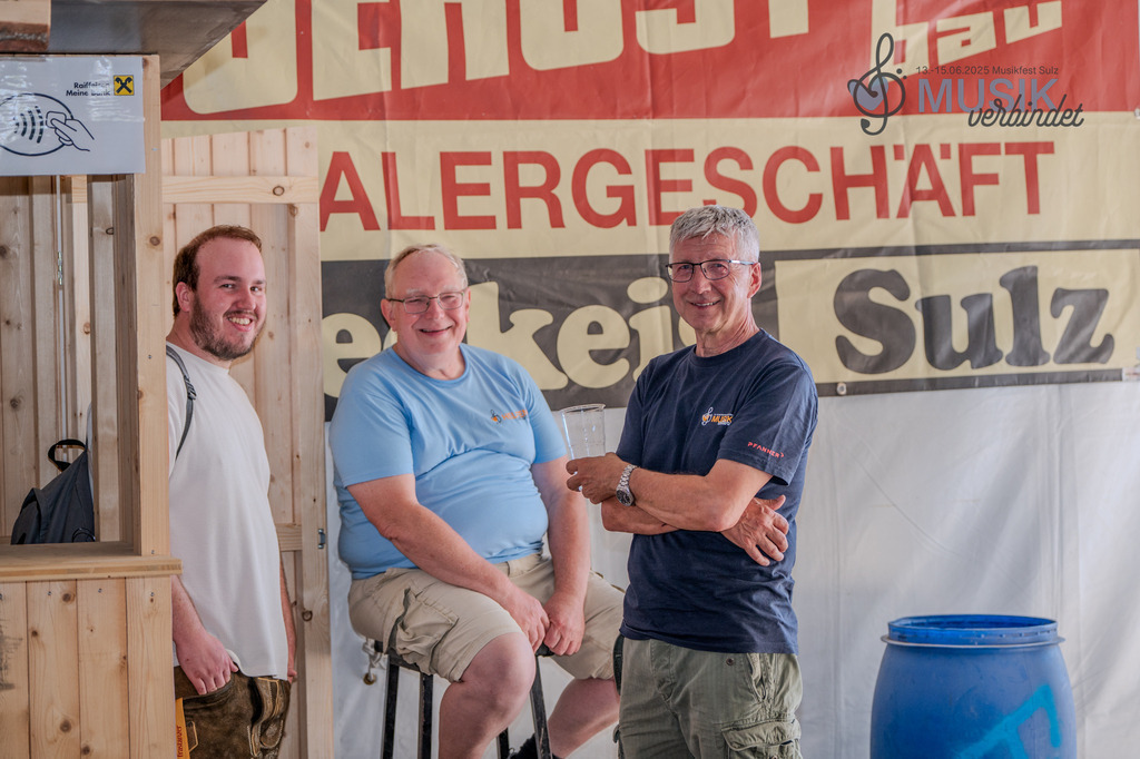 DSC_3013 | "Fussifoto.com – Ihr Ansprechpartner für hochwertige Fotografie! Entdecken Sie kreative Bilder und professionelle Dienstleistungen. Kontaktieren Sie uns für Ihre Projekte!"