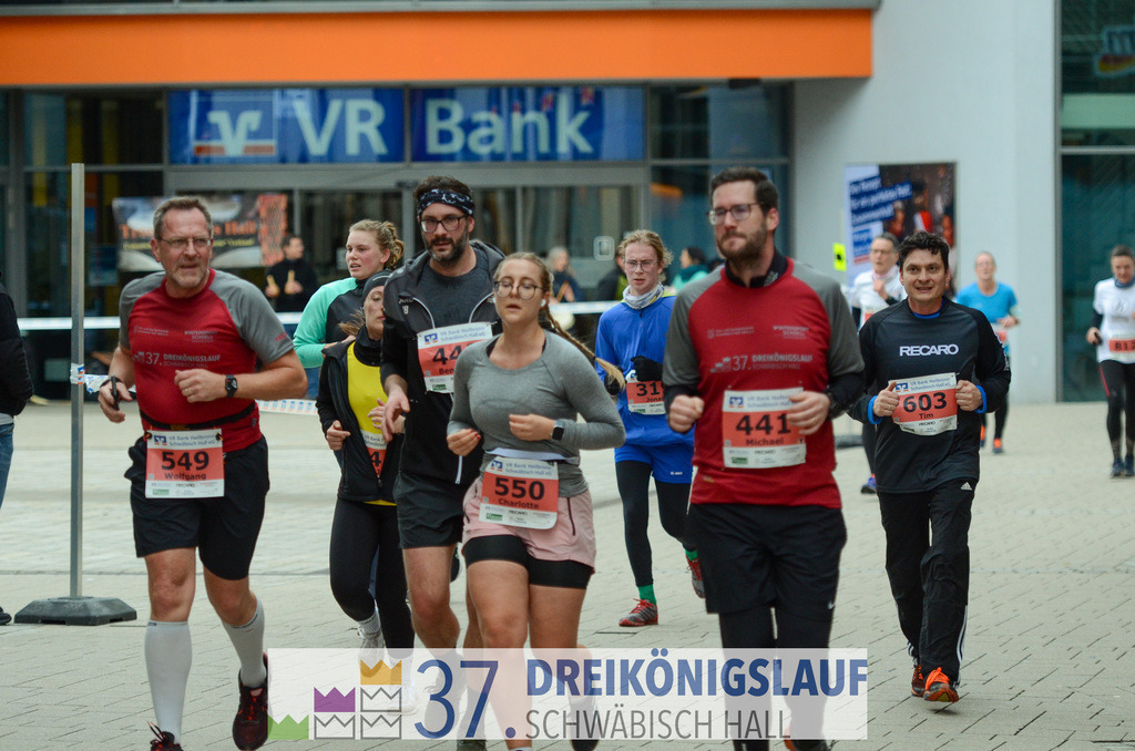 VR Bank Hauptlauf 10000m | 3 Koenigslauf 2023 - Realisiert mit Pictrs.com