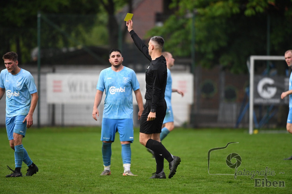 BV Bockhorn-SG FriPe | Relegation zur Kreisliga; BV Bockhorn (blau)-SG FriPe (rot) am 05.06.2025 in Oldenburg/Ofenerdiek (Lagerstraße), Photo: Philip Eiben 2025 - Realisiert mit Pictrs.com