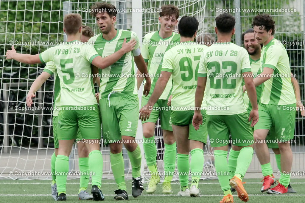 Fußball : Bezirksliga : SV 08/29 Friedrichsfeld - Alemannia Pfalzdorf am 30.05.2026 in Voerde Friedrichsfeld | Fußball : Bezirksliga : SV 08/29 Friedrichsfeld - Alemannia Pfalzdorf am 30.05.2026 in Voerde Friedrichsfeld - Realisiert mit Pictrs.com