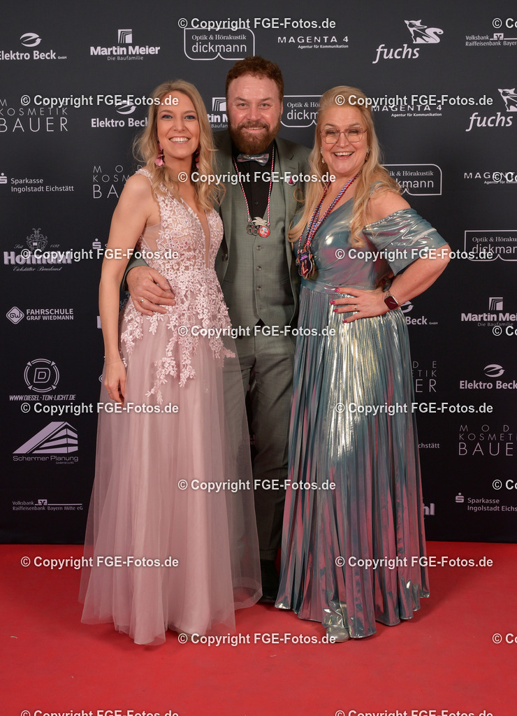 20250209-fge-hofball-0408 | Hofball der FGE am 09.02.2025 im Alten Stadttheater in Eichstätt. - Realisiert mit Pictrs.com