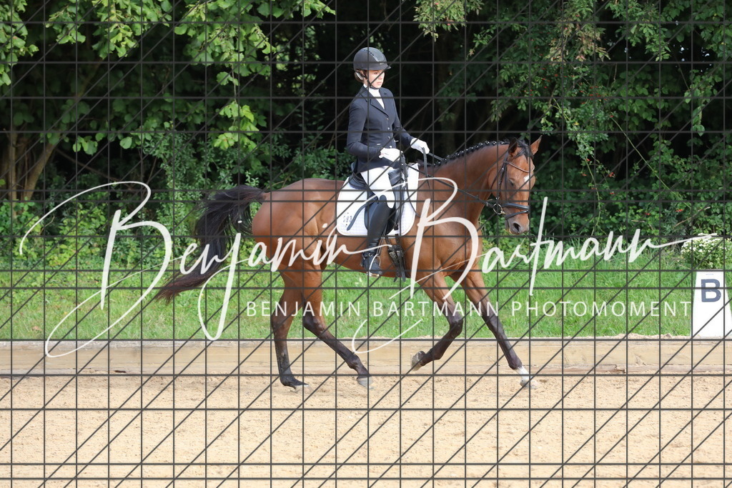 AZ2A1707 | Benjamin Bartmann Photomoments