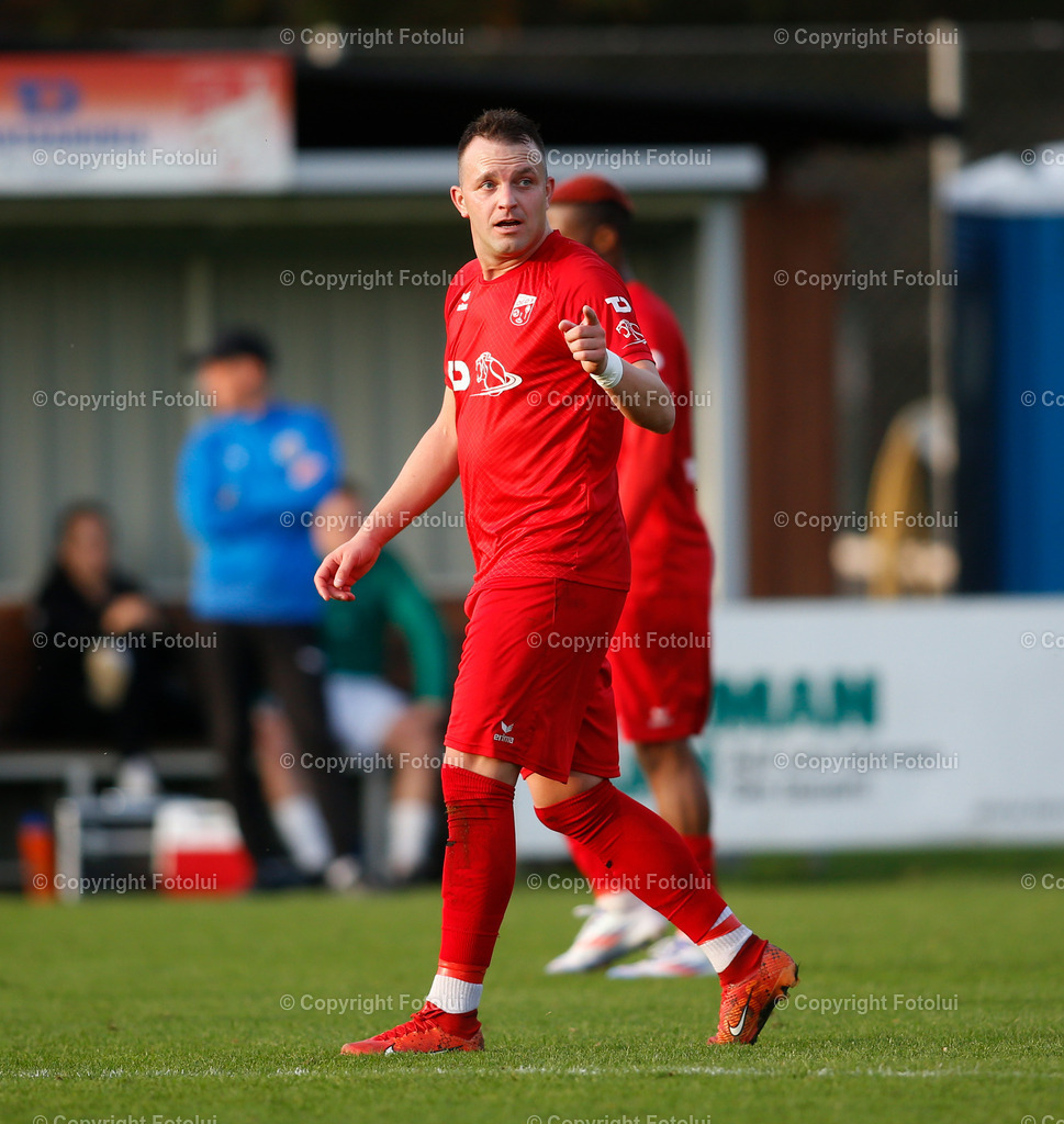 A_LUI_19102024_00030 | SPORT FUSSBALL REGIONALLIGA ASKOE OEDT -WILDON 19.10.2024 IM BILD: TORSCHUETZE ZUM 3:0 NENAD VIDACKOVIC (OEDT)  FOTO.FOTOLUI