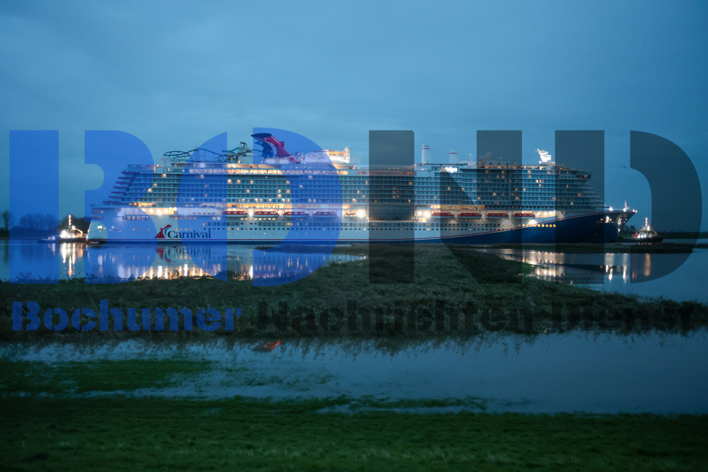  30.10.2023 - 
 | Sebastian Sendlak / Bochumer Nachrichtendienst (BOND) - Ueberfuehrung Carnival Jubilee - Meyer Werft Papenburg - Realisiert mit Pictrs.com