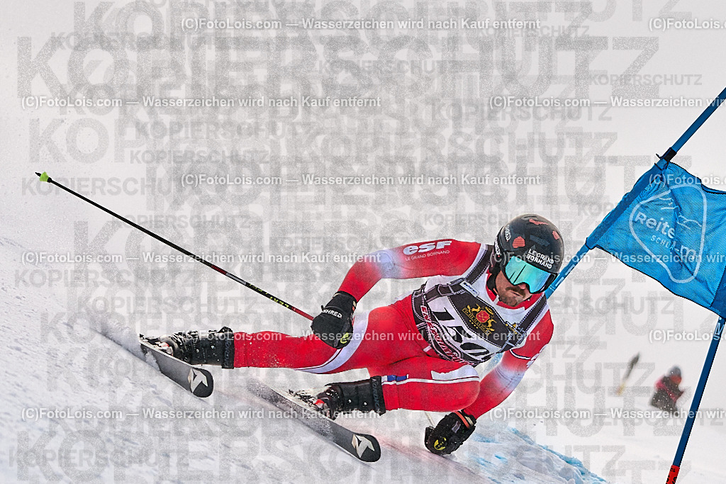 _ALP3075_MASTERS-WM_Reiteralm_A-GS_Brie Lucas | FISWORLD CHAMPIONSHIPSMASTERS ALPINE SKIING, 23. – 28. MÄRZ 2026 - REITERALM | STMK | AUT.   Veranstaltet vom Masters-Referat des Deutschen Skiverbandes (DSV). Durchführende Organisation: WSV Pichl-Reiteralm, unterstütutzt von den Bergbahnen REITERALM bei Schladming und SKI AUSTRIA.                            Disziplinen:  Super-G, GiantSlalom, Slalom.                                                 Kategorien:  A (Herrn 30-59 Jahre), B (Herrn ab 60 Jahre), C (Damen 30-59 Jahre), D (Damen ab 60 Jahre).                Rennstrecken:   Gasselhöhe und Muldenliftpiste auf der Reiteralm.